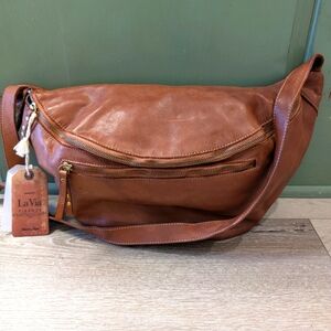 La Via Firenze Italian leather sling bag